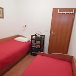 Lara * Makarska