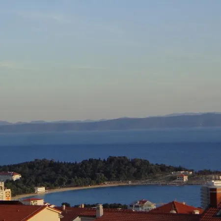 Lara * Makarska